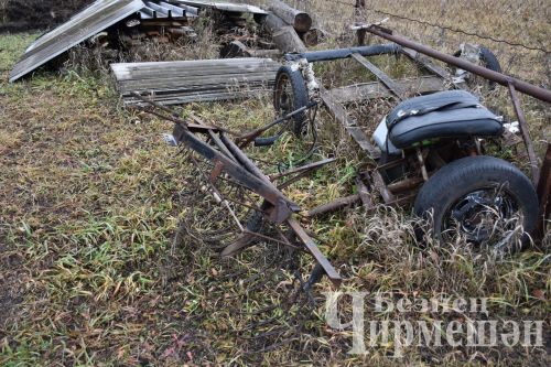 Яңа Элмәле авылыннан Николай Портнов үзе эшләгән К-700 тракторын “кечерәйткән”