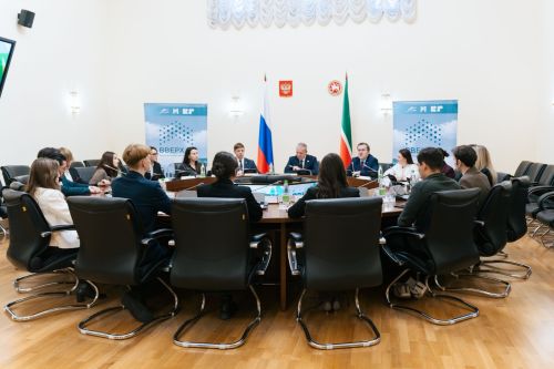 В Татарстане завершён 16-й сезон республиканского конкурса стажировок «Вверх!»
