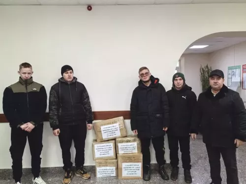 Чирмешән аграр техникумы студентлары СВОда катнашучыларга окоп шәмнәре җибәрде