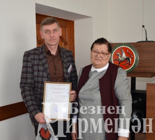 Чирмешән районы клиент хезмәтенә һәр көнне дистәләп кеше килә