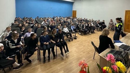 Чирмешән укучыларына кабат юллардагы куркынычсызлык хакында сөйләделәр