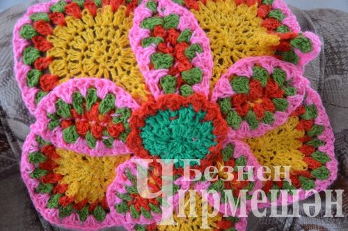 Кармыштан Илсөя Гыймадиева кияүгә чыкканда бирнәне үзе әзерләгән