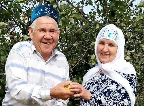 Чирмешәннән  Хөснетдиновлар ярты гасыр бергә гомер итәләр
