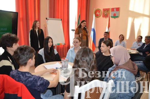 Чирмешән туристларын Чиполлино каршы алыр