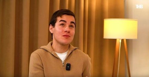 Иске Кади авылы блогеры Равил Закиров: «Ай саен 65 мең сум ипотека түлим»