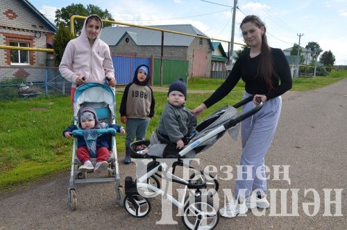 Разница между Лией и Рахимой эби из села Беркет Ключ – целый век