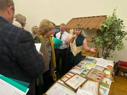 Сидоровлар гаиләсе Казаннан Дипломнар белән кайтты