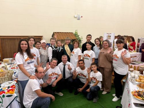 Сидоровлар гаиләсе Казаннан Дипломнар белән кайтты