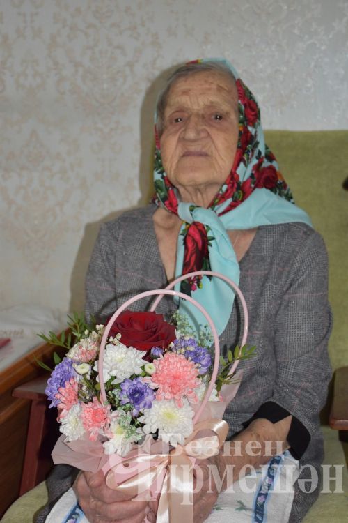Чирмешәндә яшәүче Анна Гласнова 90 яшен билгеләде