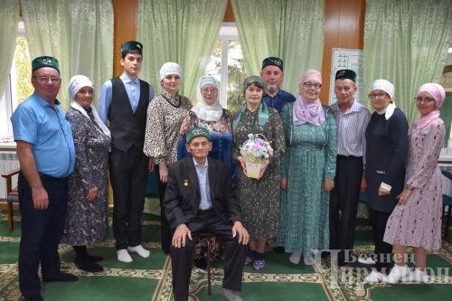 Түбән Чегодайның алдынгы кобайнчысы Гариф Ибраһимовка – 95 яшь