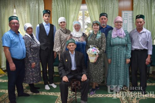 Түбән Чегодайның алдынгы кобайнчысы Гариф Ибраһимовка – 95 яшь