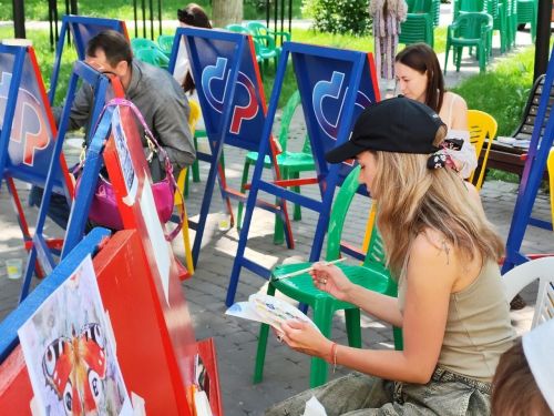 Россия Социаль фонды Татарстан Республикасы бүлегенең “Рәсем яса, Казан!” социаль проектында 400гә якын бала һәм өлкәннәр катнашты