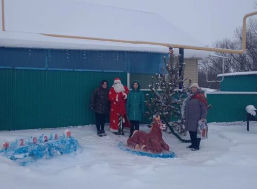 Кыш бабай Иске Үтәмешкә ат белән килде