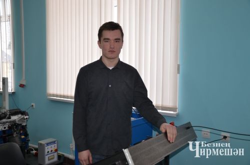 Чирмешән егете Айдар Гатин укырга да, эшләргә дә өлгерә
