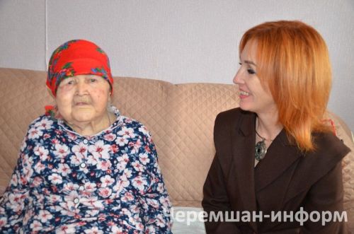 Ульяновкадан тыл хезмәтчәне Зинаида әбине Путин да, Миңнеханов та тәбрикләде