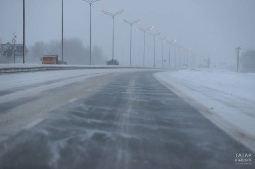 Татарстанда М5 трассасында автобуслар һәм йөк машиналары хәрәкәтен чикләделәр