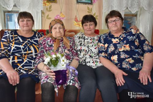 Иске Котыштан Анна әби: “Үлән ашап исән калдык”