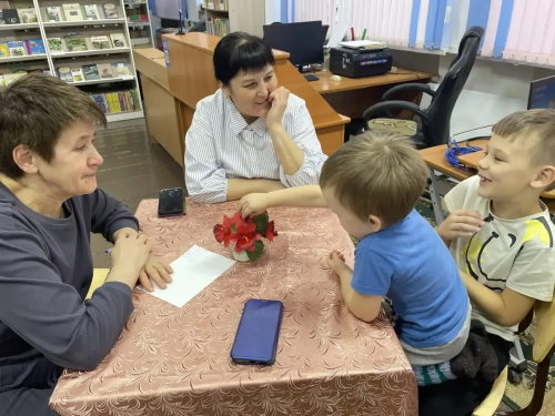 Чирмешән китапханәчеләре СВОда катнашучыларның гаиләләрен Нәүрүзгә дәште