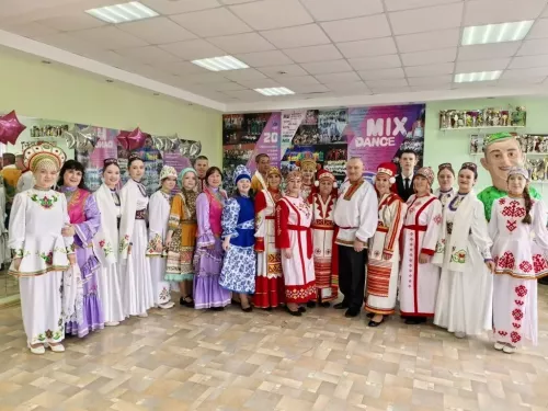 Команда Черемшана стала первой в конкурсе родительских комитетов в Набережных Челнах