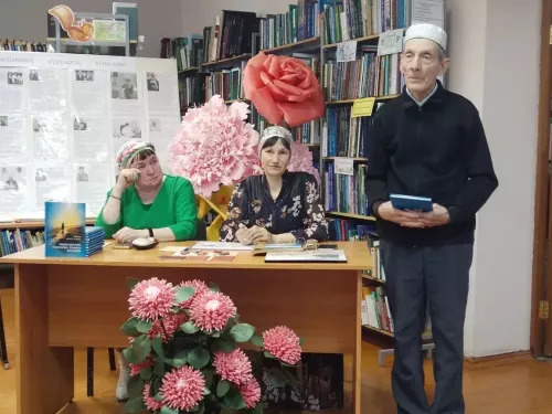 Иске Кадида Фәһимә Әмирханованың бәетләр китабы тәкъдим ителде