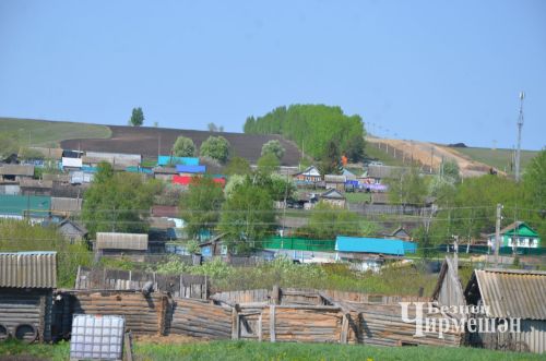 «Икенче икмәк”не кайгыртабыз: Лагерка халкы бәрәңге утыртуга кереште