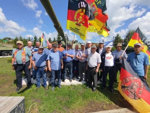 Чирмешәндә Германиядә хезмәт иткән ветераннар очрашты
