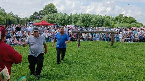 Искекадилылар Сабан туен кич белән дә дәвам иттеләр