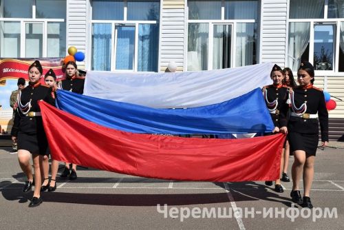 Чирмешәннең кадетлар мәктәп-интернатында Белем бәйрәмен барабанчылар ачты