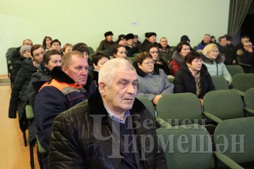 “Әккәрәй” җәмгыяте Утыз Имән җирлегендәге пайчыларына күбрәк акча түләячәк (ФОТОРЕПОРТАЖ)