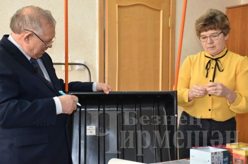 "Безнең Чирмешән" газетасы үз абунәчеләре арасында бүләкләр уйнатты (ФОТОРЕПОРТАЖ)