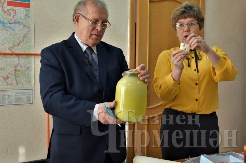 "Безнең Чирмешән" газетасы үз абунәчеләре арасында бүләкләр уйнатты (ФОТОРЕПОРТАЖ)