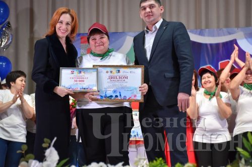 Шаяннар һәм тапкырлар клубы фестиваленең финалыннан 60 фото (ФОТОРЕПОРТАЖ)