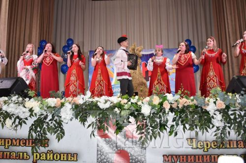 Шаяннар һәм тапкырлар клубы фестиваленең финалыннан 60 фото (ФОТОРЕПОРТАЖ)
