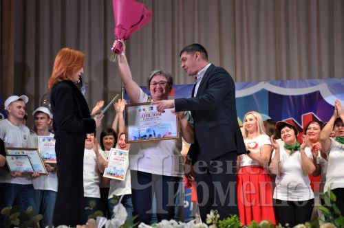 Шаяннар һәм тапкырлар клубы фестиваленең финалыннан 60 фото (ФОТОРЕПОРТАЖ)