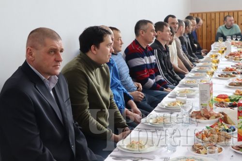 Чирмешәндә авыл хуҗалыгы уңганнарын хөрмәтләделәр (ФОТОРЕПОРТАЖ)