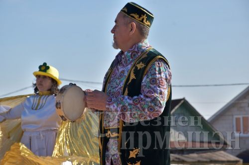 Чирмешәндә Нәүрүзне бәйрәм иттеләр (ФОТОРЕПОРТАЖ)