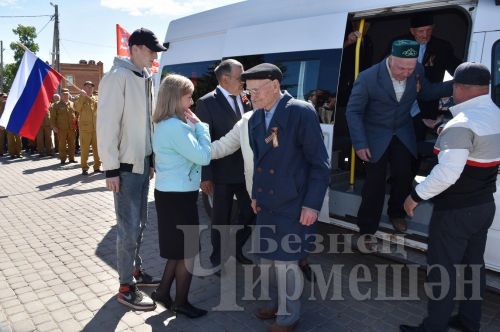 Чирмешәнлеләр Бөек Җиңү бәйрәмен билгеләп үтте (ФОТОРЕПОРТАЖ)