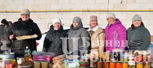 Черемшанский лицей в день выборов организовал благотворительную ярмарку (ФОТОРЕПОРТАЖ)