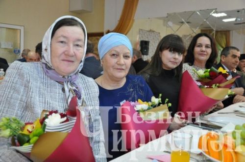 Женщина – это душа и сердце, которые наполняют мир красотой и добротой (ФОТОРЕПОРТАЖ)