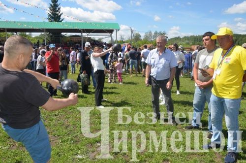 Сабантуй в Черемшане 2024: национальные игры, награждения (ФОТОРЕПОРТАЖ)