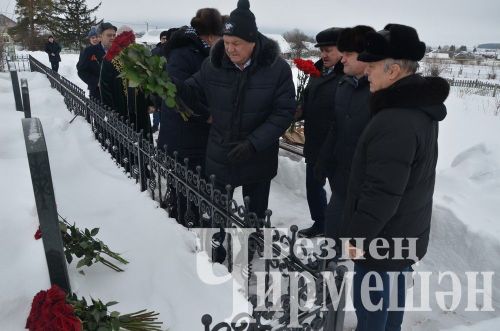 В Черемшане почтили память бывшего руководителя района - Минсагита Шакирова (ФОТОРЕПОРТАЖ)