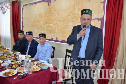 В Черемшане почтили память бывшего руководителя района - Минсагита Шакирова (ФОТОРЕПОРТАЖ)