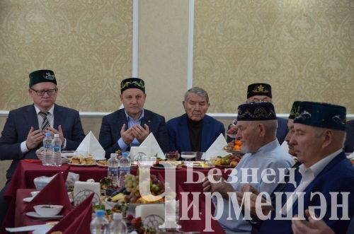 В Черемшане почтили память бывшего руководителя района - Минсагита Шакирова (ФОТОРЕПОРТАЖ)