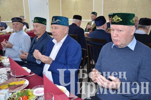 В Черемшане почтили память бывшего руководителя района - Минсагита Шакирова (ФОТОРЕПОРТАЖ)