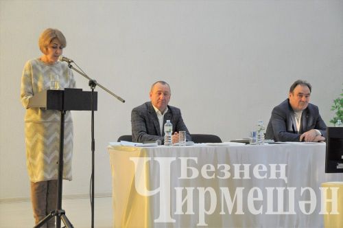 Яңа Элмәле җирлегендәге халык җыеннарында дистәләгән авылдашларны бүләкләделәр (ФОТОРЕПОРТАЖ)