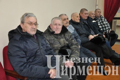Бәркәтә һәм Түбән Кармалка авылларындагы җыеннарда сорау - гозерләр күп булды (ФОТОРЕПОРТАЖ)