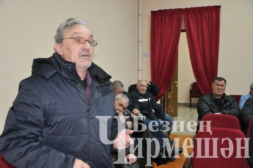 Бәркәтә һәм Түбән Кармалка авылларындагы җыеннарда сорау - гозерләр күп булды (ФОТОРЕПОРТАЖ)