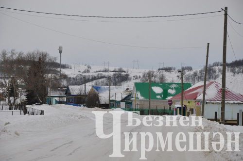 Бәркәтә һәм Түбән Кармалка авылларындагы җыеннарда сорау - гозерләр күп булды (ФОТОРЕПОРТАЖ)