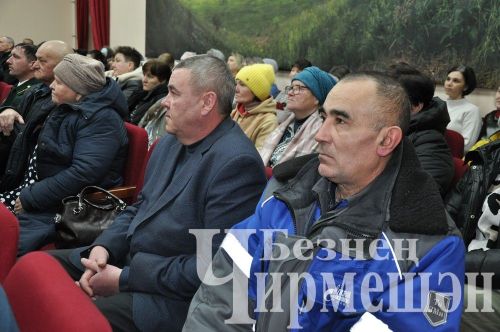 Бәркәтә һәм Түбән Кармалка авылларындагы җыеннарда сорау - гозерләр күп булды (ФОТОРЕПОРТАЖ)