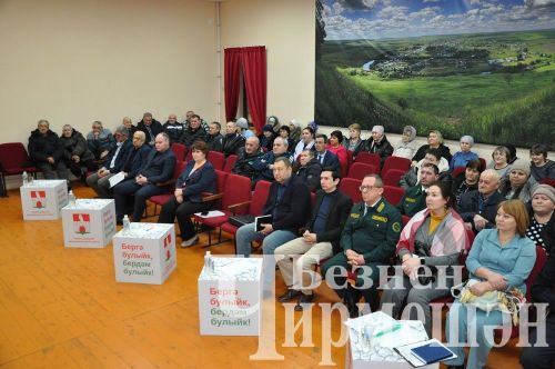 Бәркәтә һәм Түбән Кармалка авылларындагы җыеннарда сорау - гозерләр күп булды (ФОТОРЕПОРТАЖ)